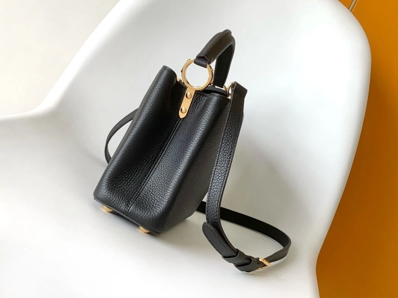 LV Capucines Bags 4194A-0602