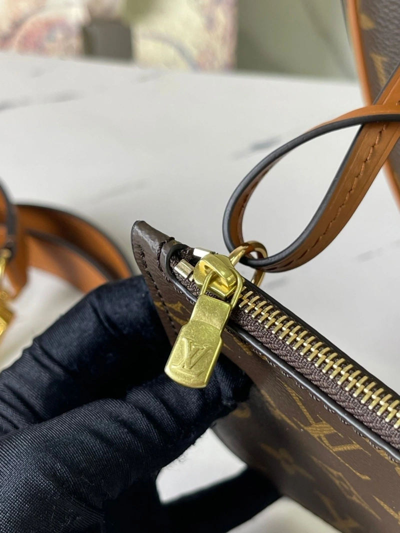 LV Top Handle Bags 4194A-0643
