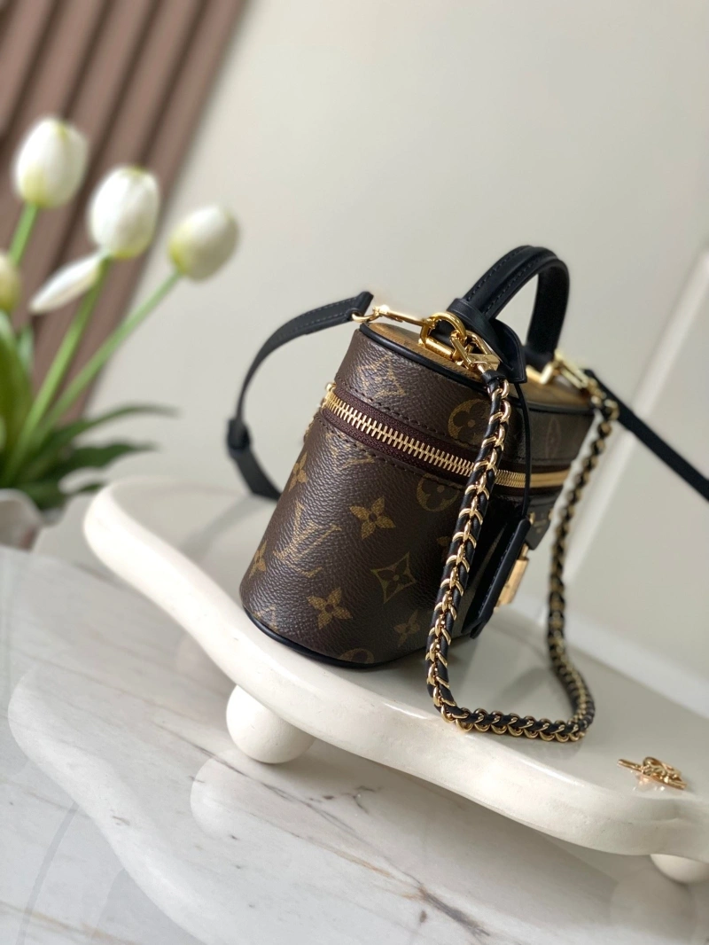 LV Cosmetic Bags 4194A-0654