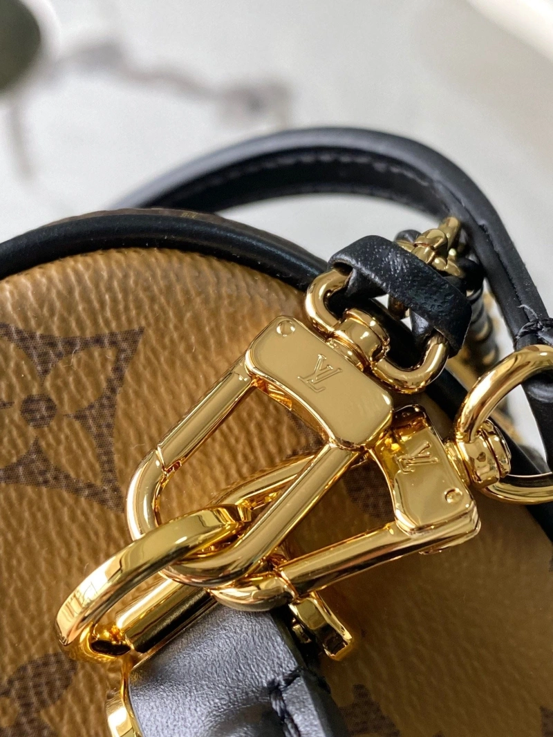 LV Cosmetic Bags 4194A-0654