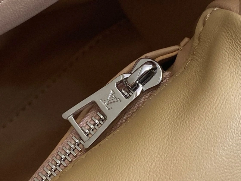 lv twist De*1m bags 4194a-0659