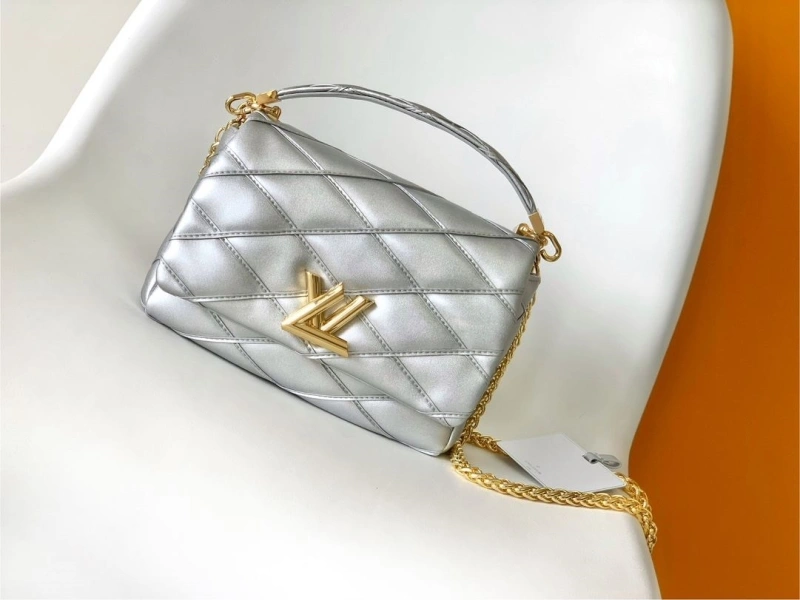 lv twist De*1m bags 4194a-0702