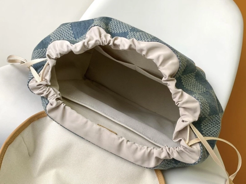 LV Backpacks 4194A-0705