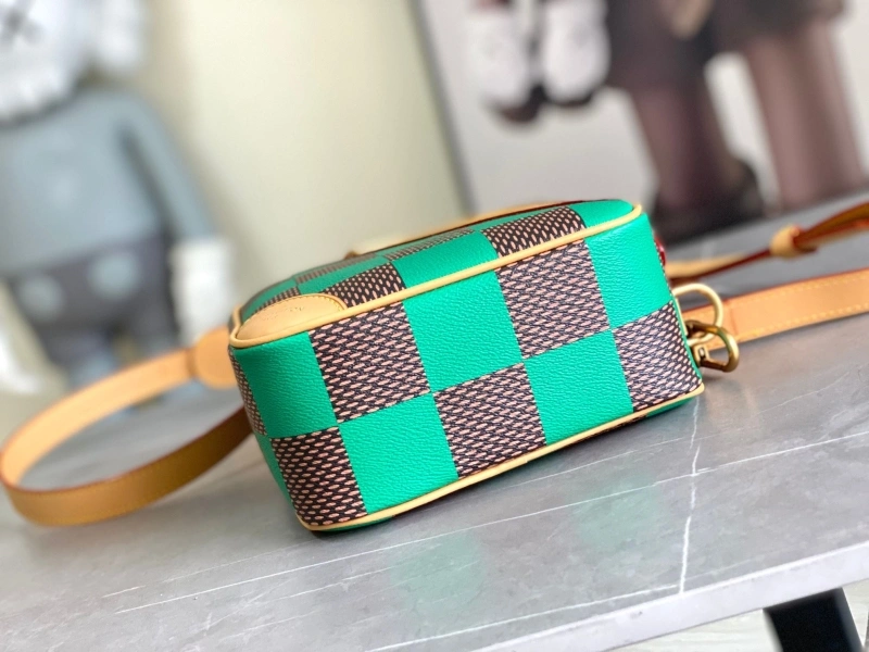 LV Box Bags 4194A-0772