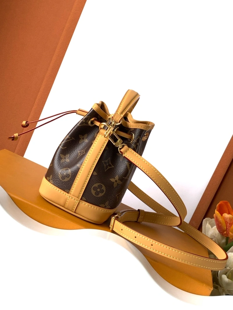 LV Bucket Bags 4194A-0780