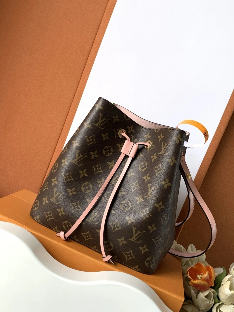 LV Bucket Bags 4194A-0782
