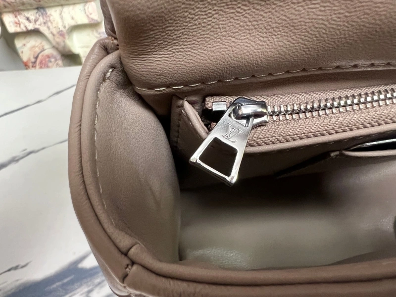 lv twist De*1m bags 4194a-0836