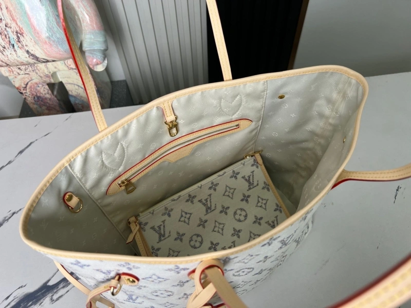LV Shopping Bags 4194A-0851