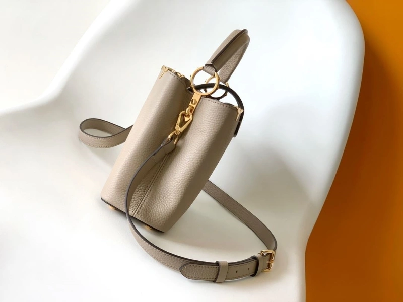 LV Capucines Bags 4194A-0858