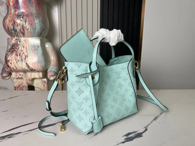 LV Bucket Bags 4194A-0882