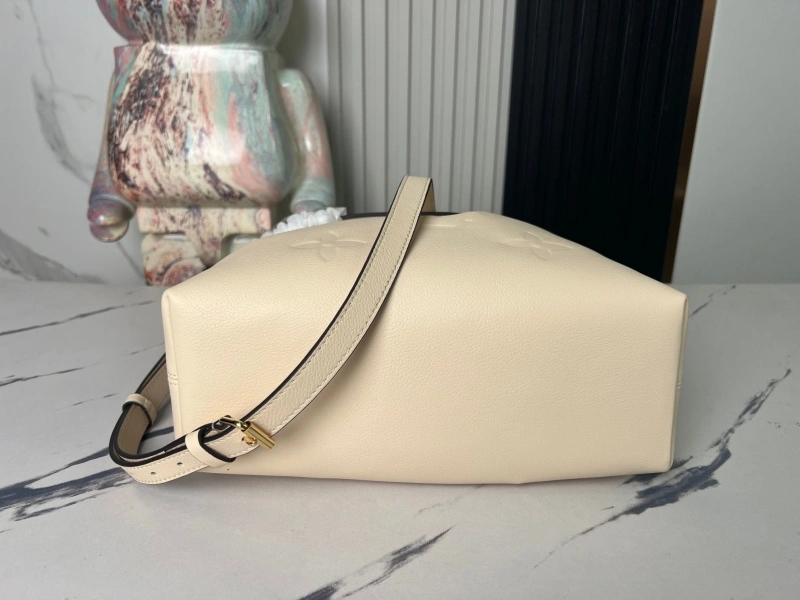 LV Shopping Bags 4194A-0929