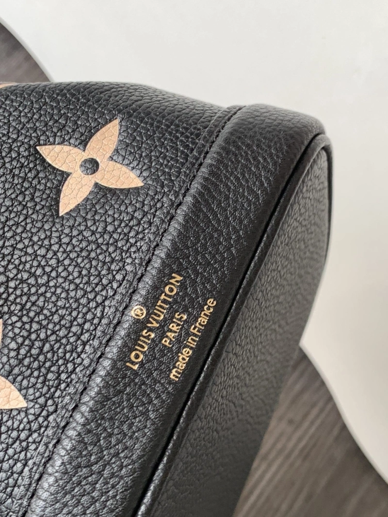 LV Bucket Bags 4194A-0977