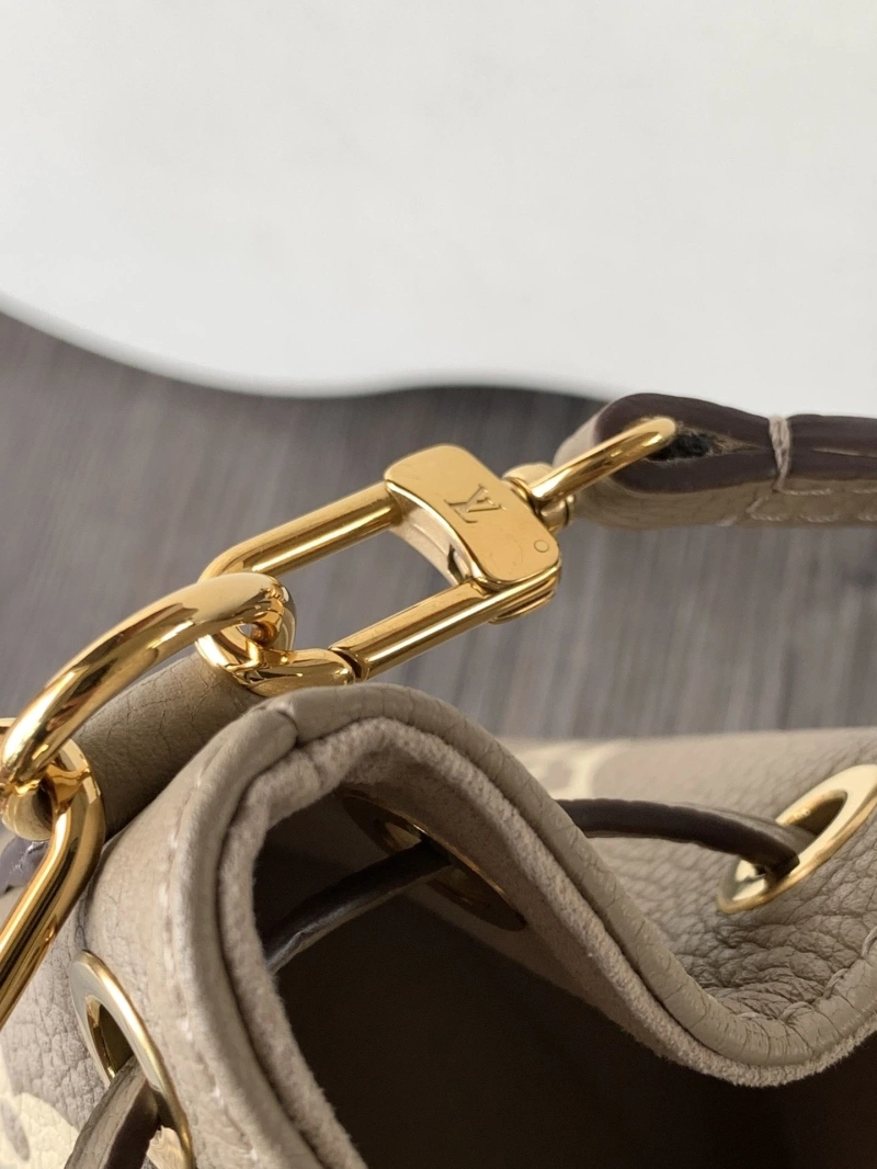 LV Bucket Bags 4194A-1082