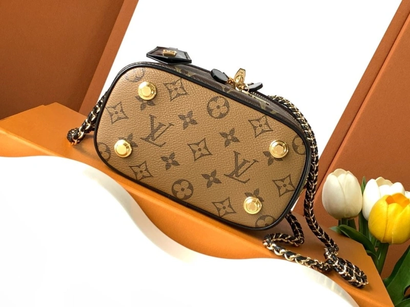 LV Cosmetic Bags 4194A-1097