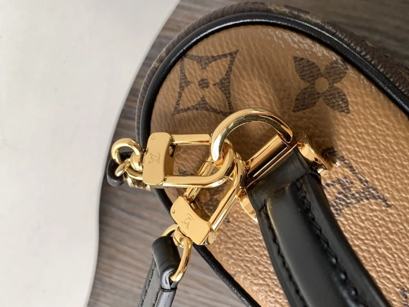 LV Cosmetic Bags 4194A-1098