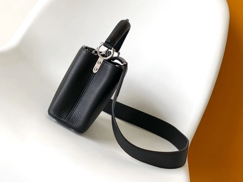 LV Capucines Bags 4194A-1101