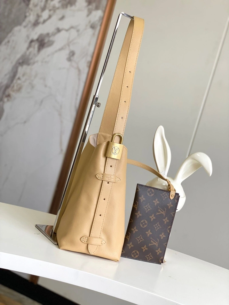 LV Shopping Bags 4194A-1202
