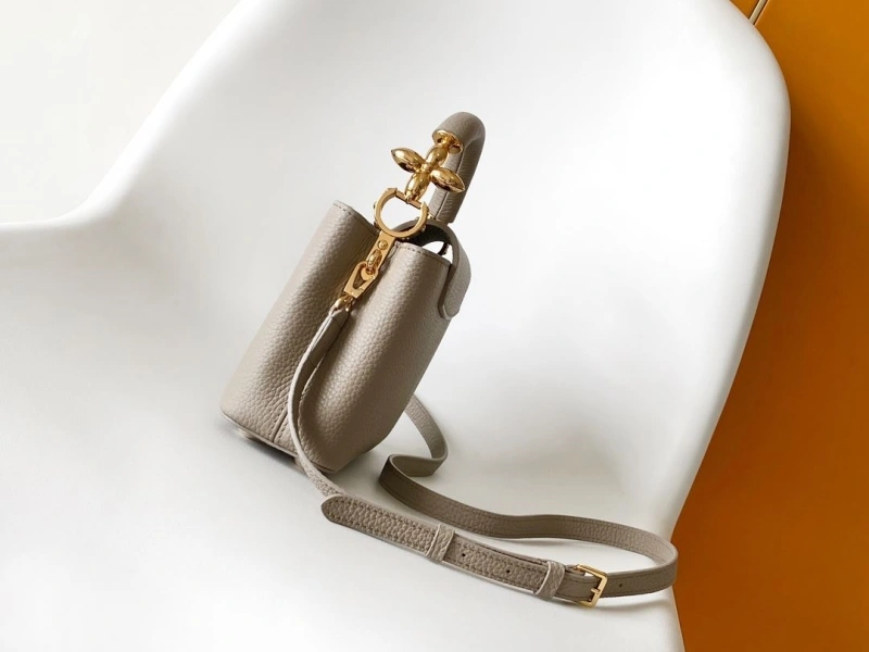 LV Capucines Bags 4194A-1410
