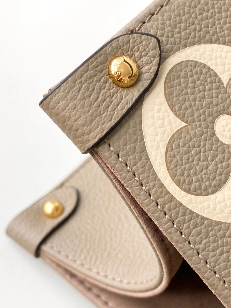 LV Shopping Bags 4194A-1470