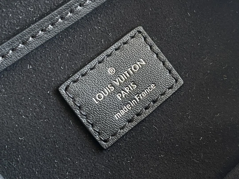 LV Backpacks 4194B-0048