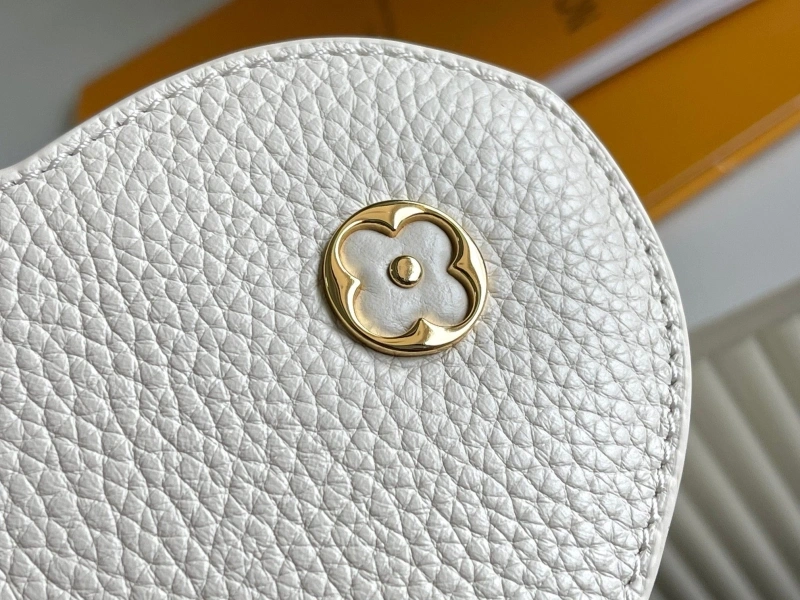 LV Capucines Bags 4194B-0058