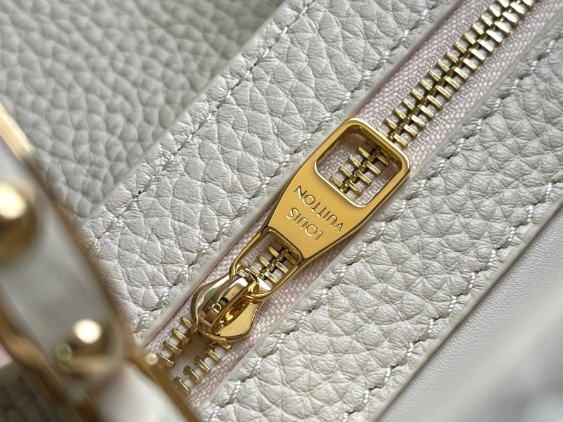 LV Capucines Bags 4194B-0058