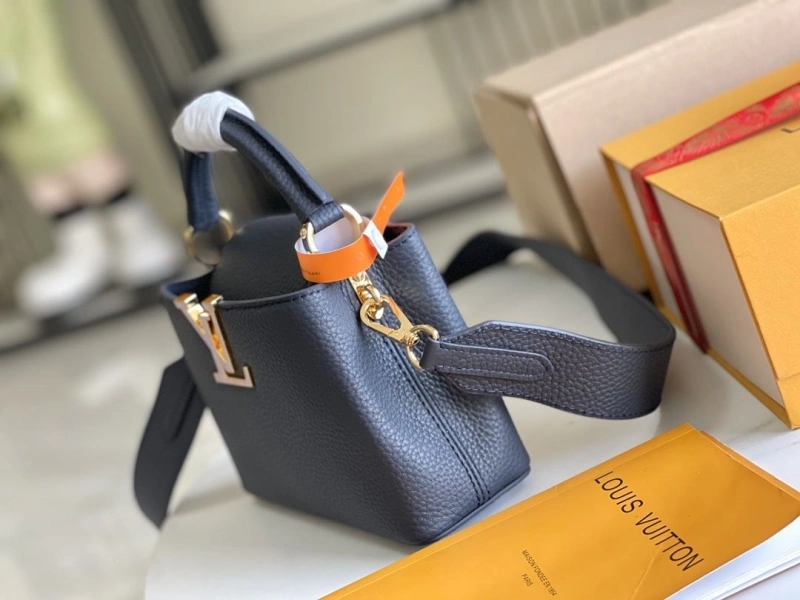 LV Capucines Bags 4194B-0059