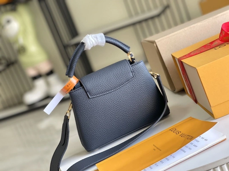 LV Capucines Bags 4194B-0059