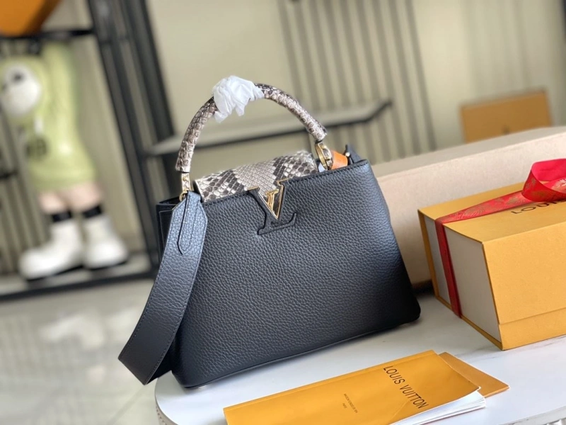 LV Capucines Bags 4194B-0062