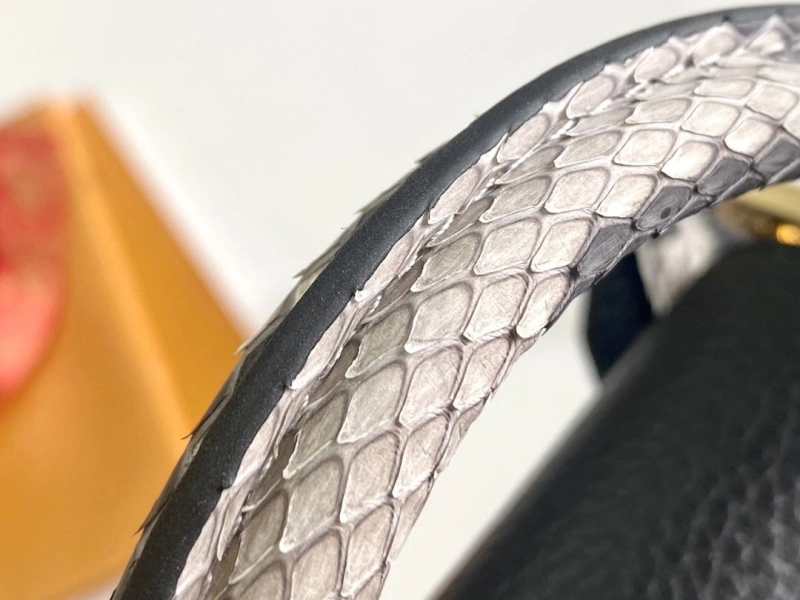 LV Capucines Bags 4194B-0063
