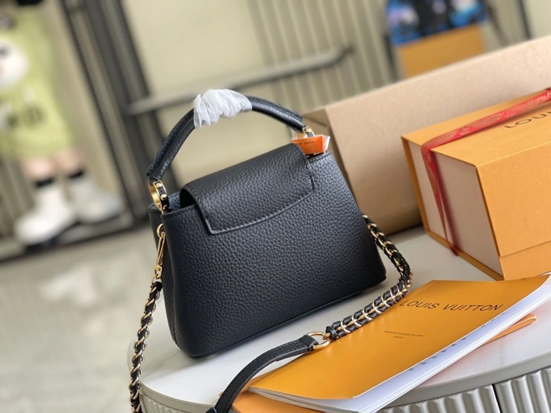 LV Capucines Bags 4194B-0065