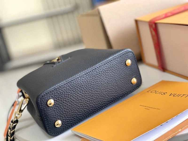LV Capucines Bags 4194B-0065