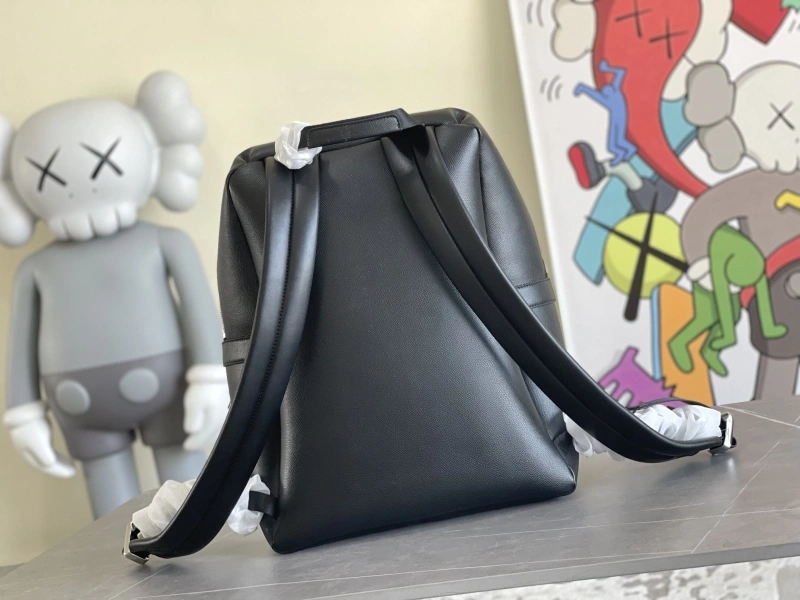 LV Backpacks 4194B-0068