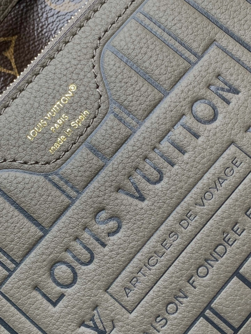 LV Shopping Bags 4194B-0095