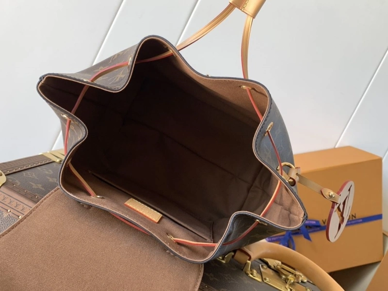 LV Backpacks 4194B-0113