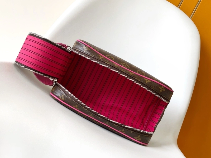 LV Cosmetic Bags 4194B-0128