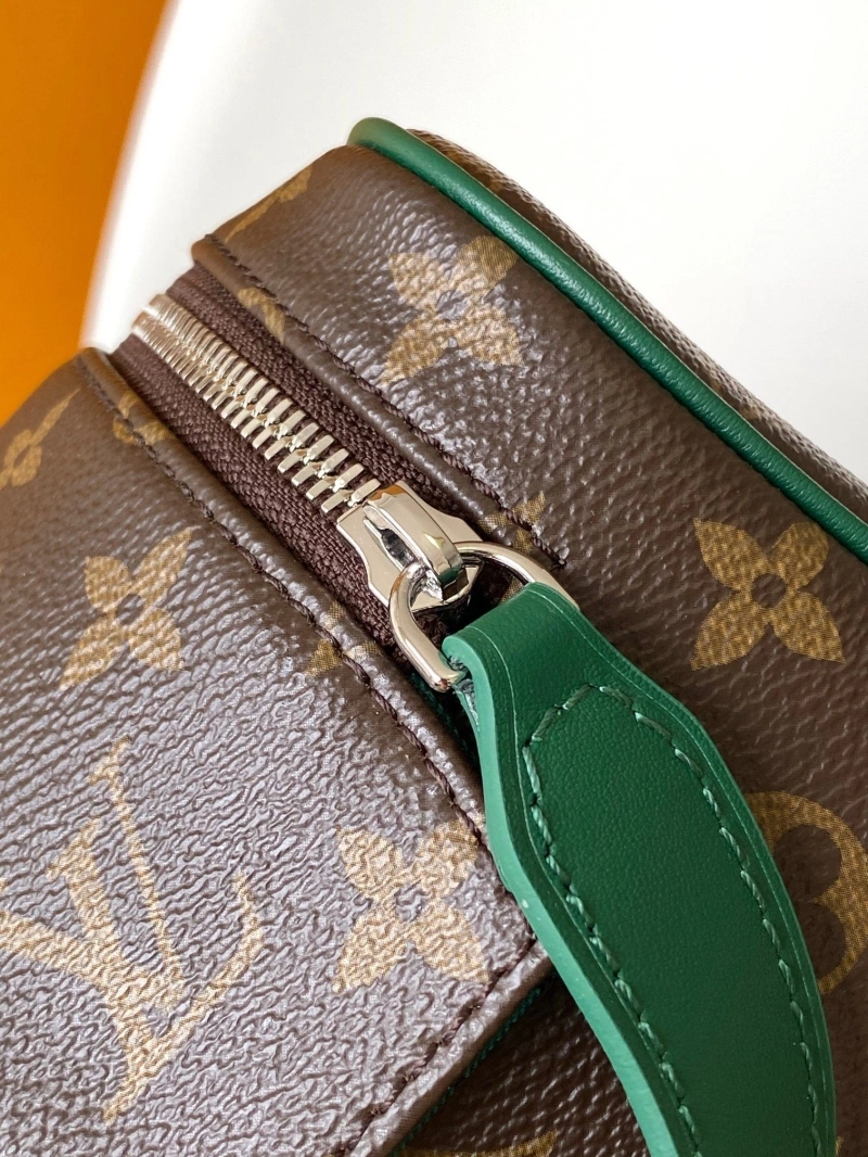 LV Cosmetic Bags 4194B-0129