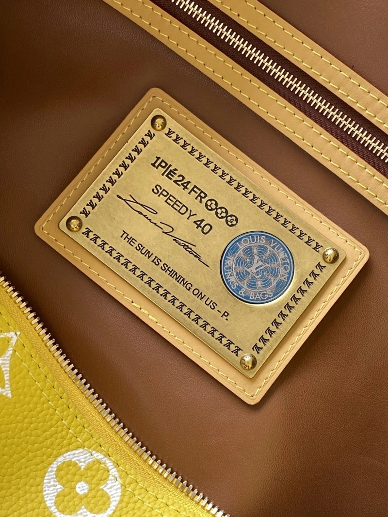 LV Travel Bags 4194B-0135