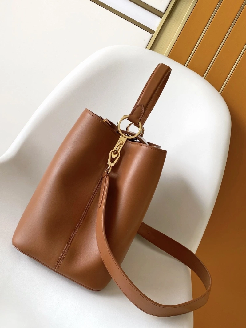 LV Capucines Bags 4194B-0148