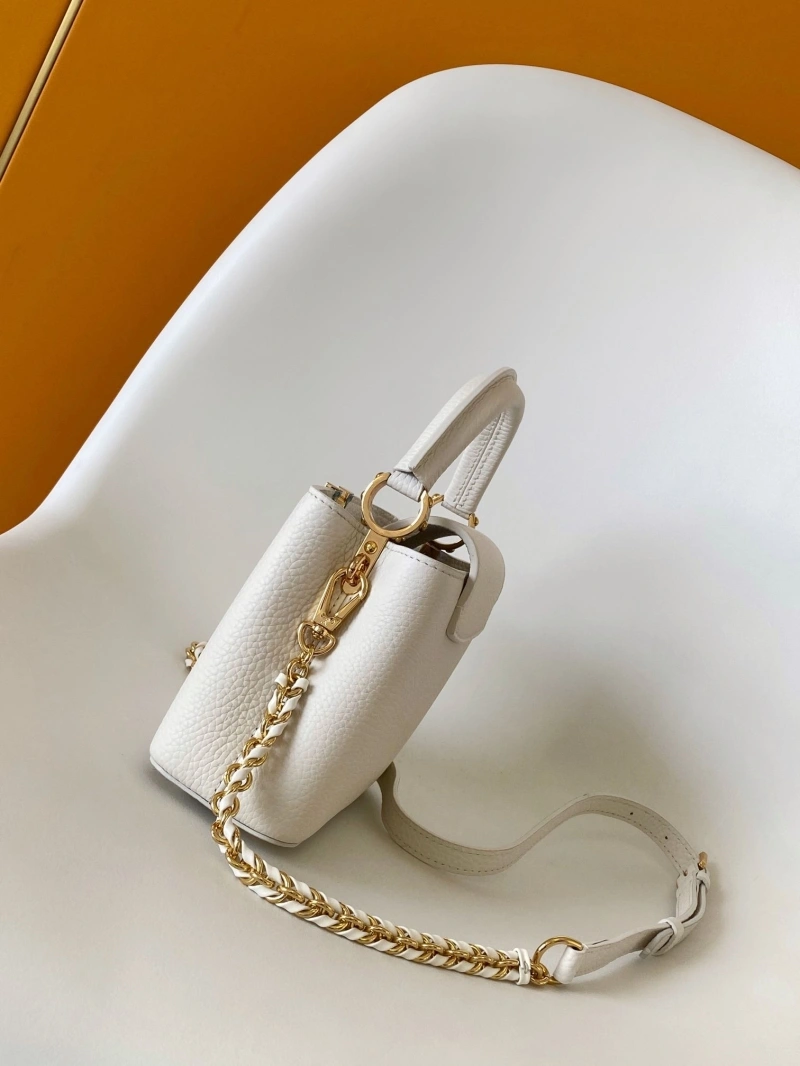 LV Capucines Bags 4194B-0230