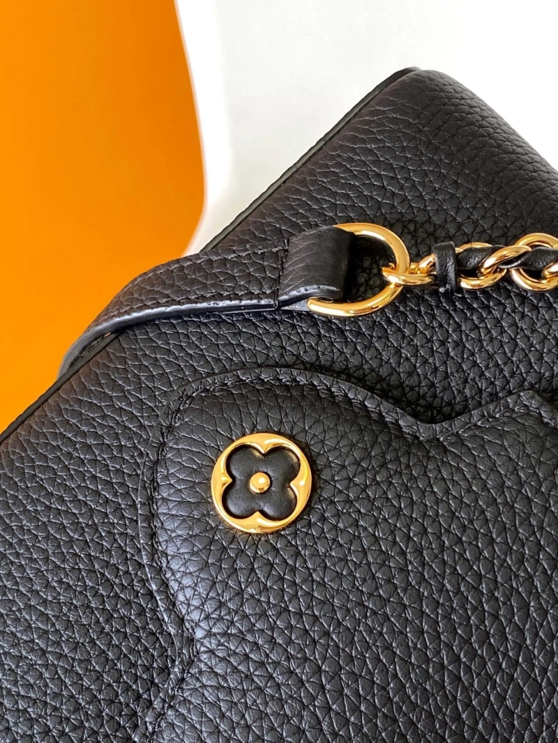 LV Capucines Bags 4194B-0232
