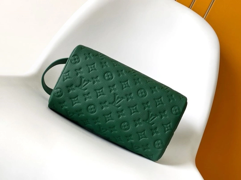 LV Cosmetic Bags 4194B-0286