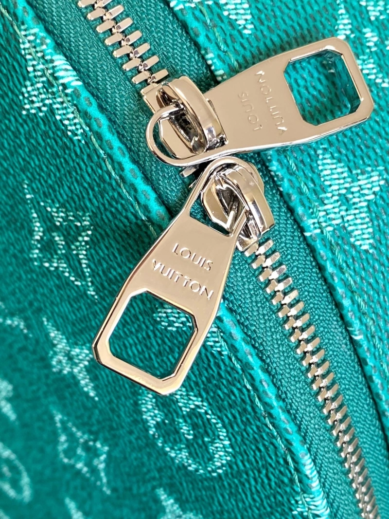 LV Backpacks 4194B-0437