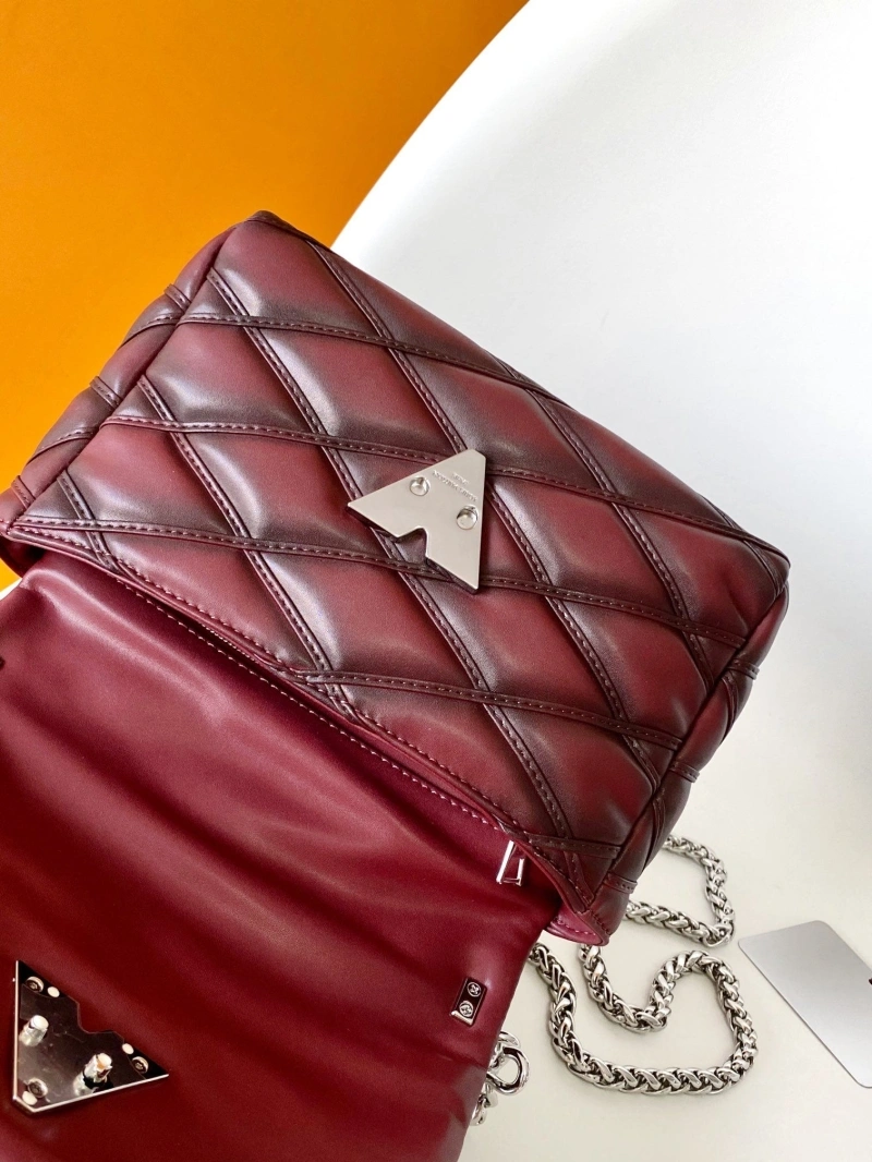 lv twist De*1m bags 4194b-0466