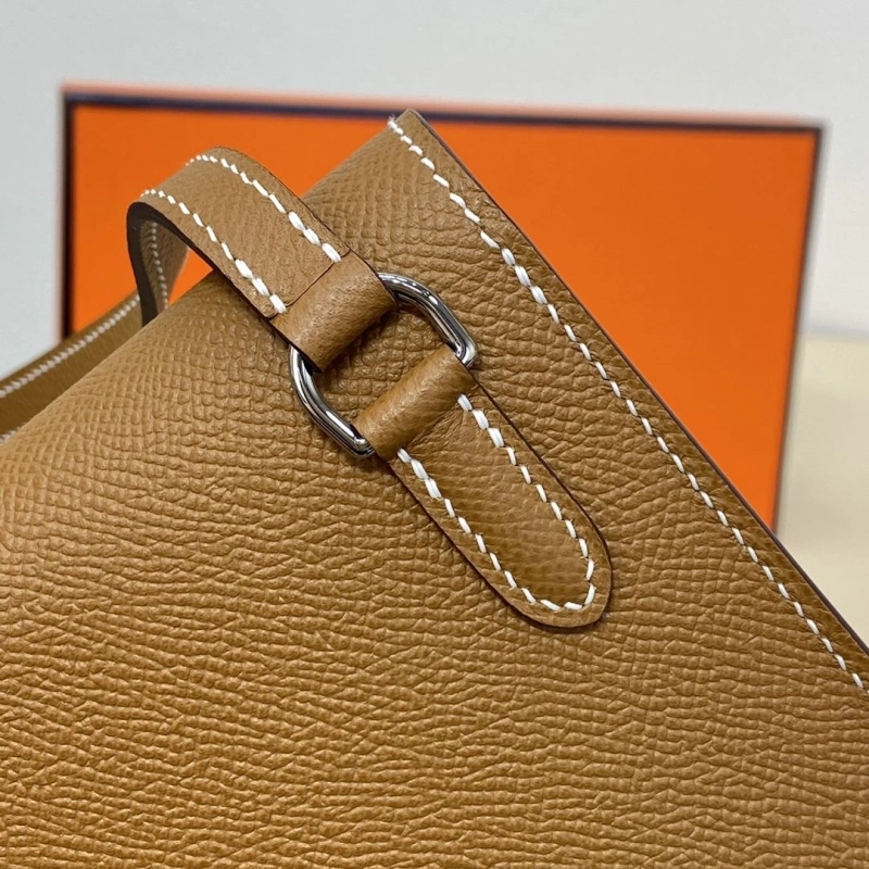 H**me5 wallets 4197-0256