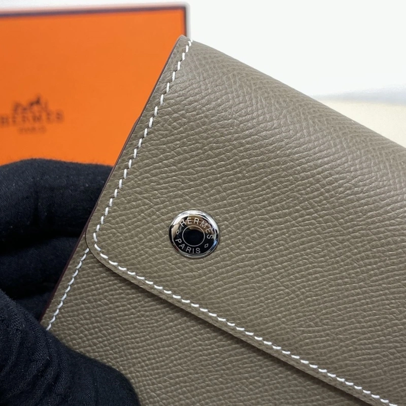 H**me5 wallets 4197-0257