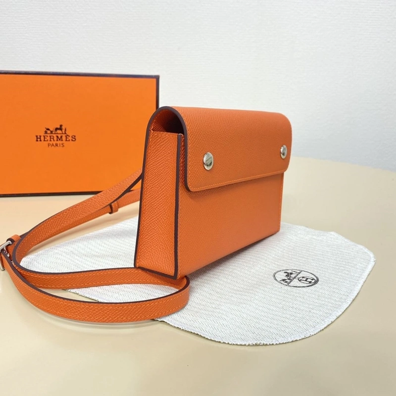 H**me5 wallets 4197-0260