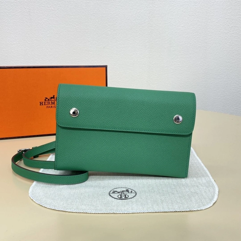 H**me5 wallets 4197-0262