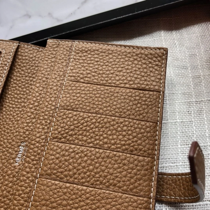 H**me5 wallets 4197-0265