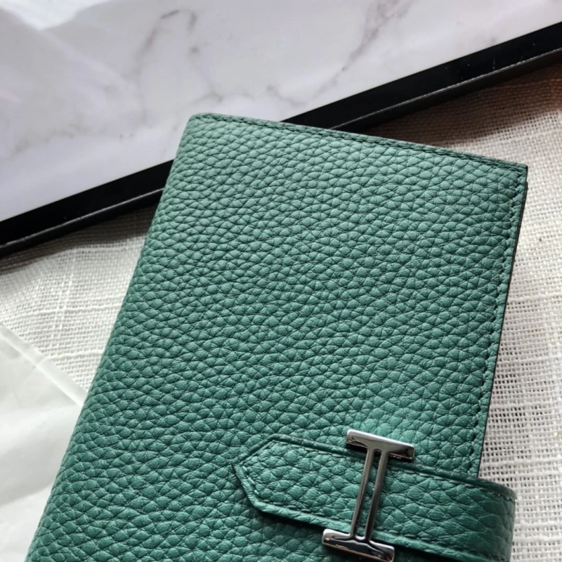 H**me5 wallets 4197-0266